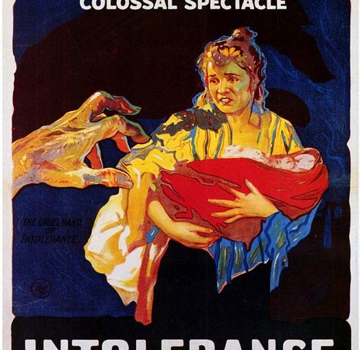 Three sentence movie reviews: Intolerance