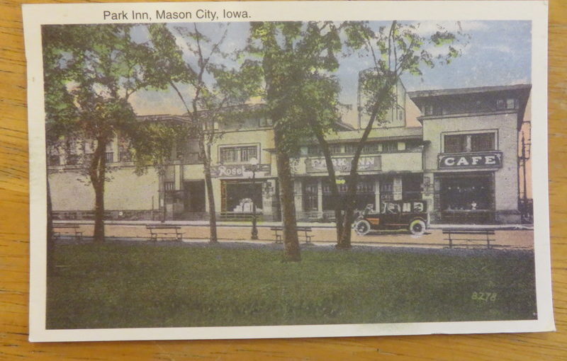 SKS Postcard: Park Inn, Mason City, Iowa