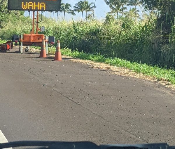 Hawaii Signs in Hawaiian