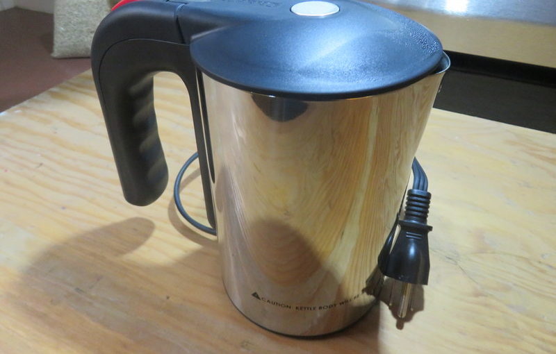 Requiem: Electric Kettle and Kitchen Scale